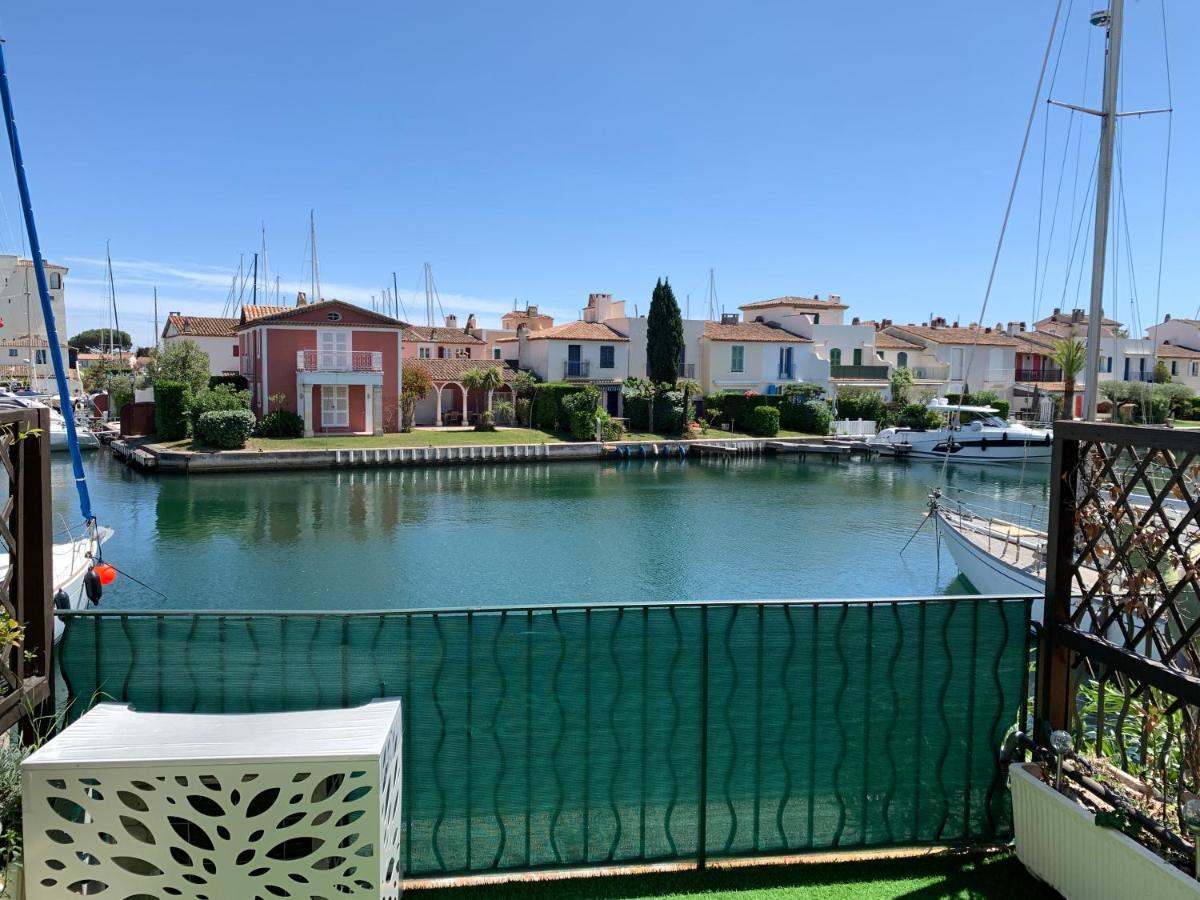 Appartement Rue De L'Amarrage A Port Grimaud Avec Terrasse Vue Canaux Et Garage Exterior foto