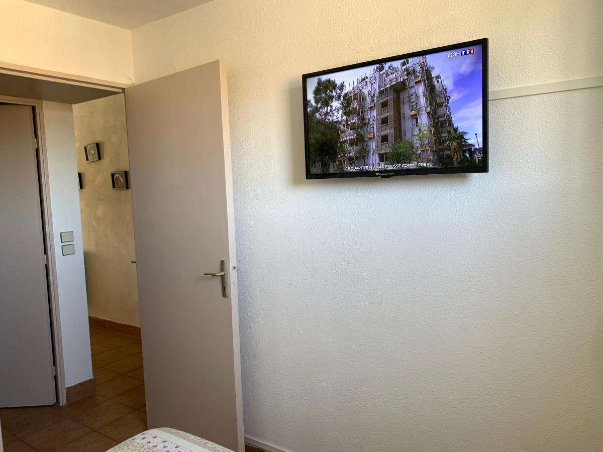 Appartement Rue De L'Amarrage A Port Grimaud Avec Terrasse Vue Canaux Et Garage Exterior foto