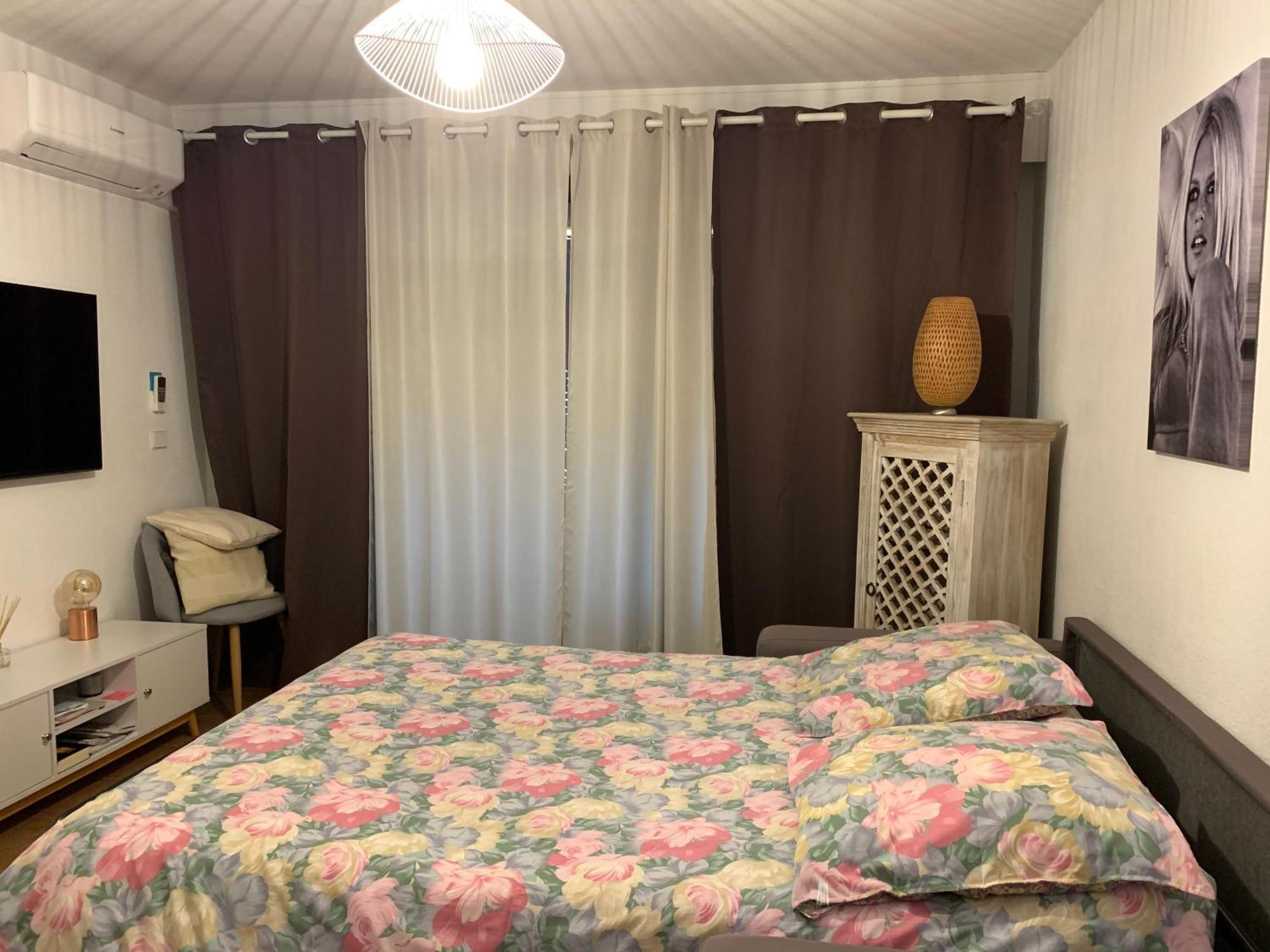 Appartement Rue De L'Amarrage A Port Grimaud Avec Terrasse Vue Canaux Et Garage Exterior foto