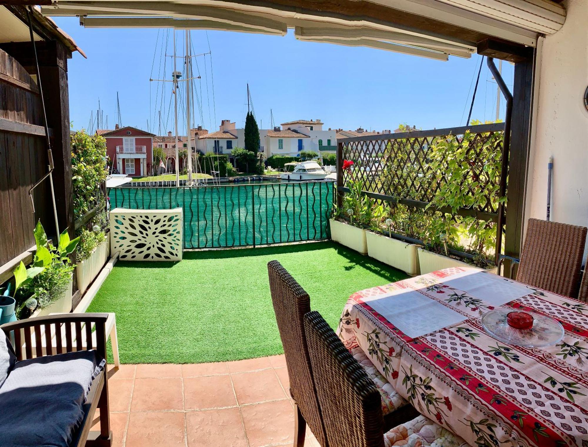 Appartement Rue De L'Amarrage A Port Grimaud Avec Terrasse Vue Canaux Et Garage Exterior foto