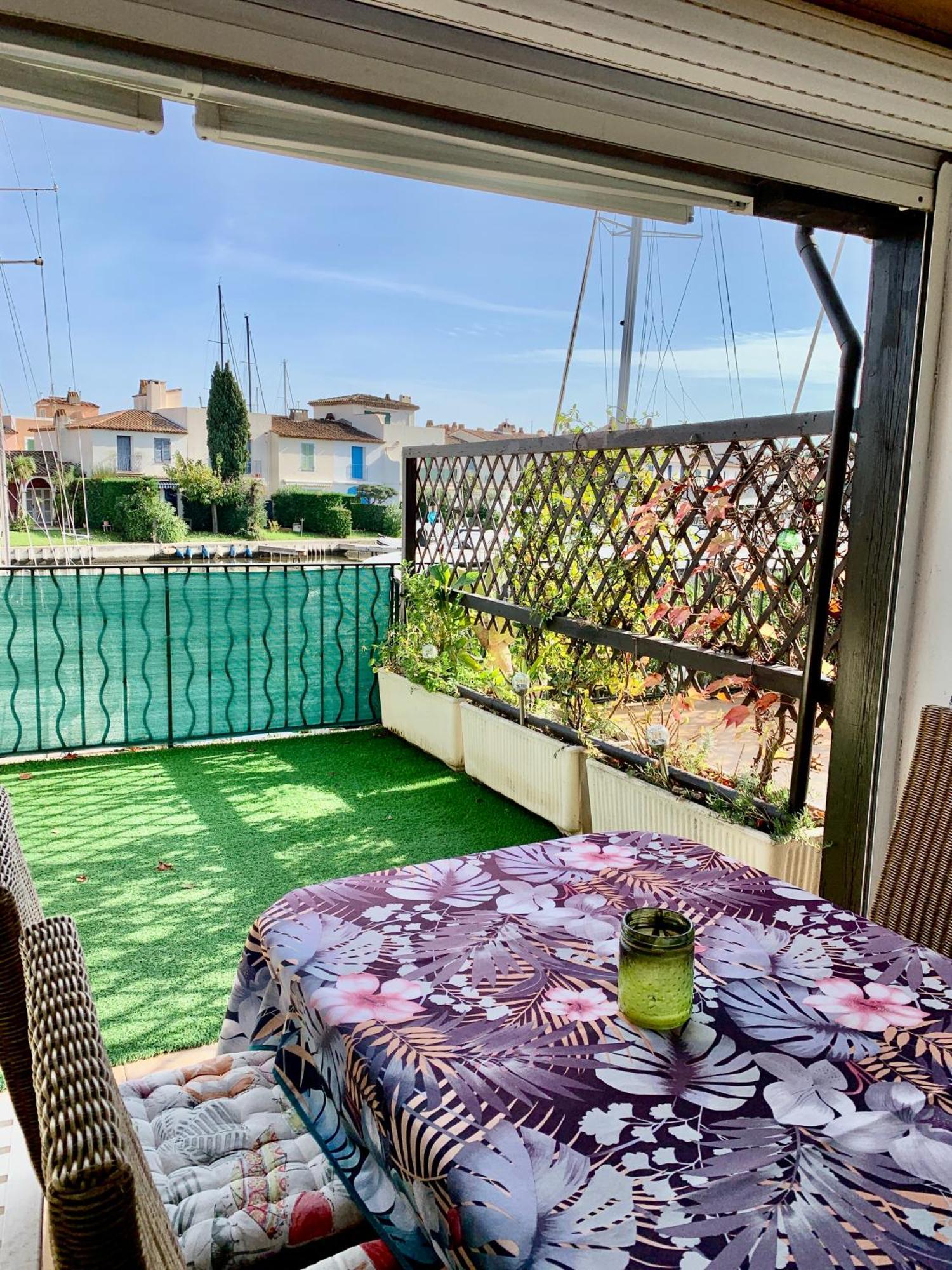 Appartement Rue De L'Amarrage A Port Grimaud Avec Terrasse Vue Canaux Et Garage Exterior foto